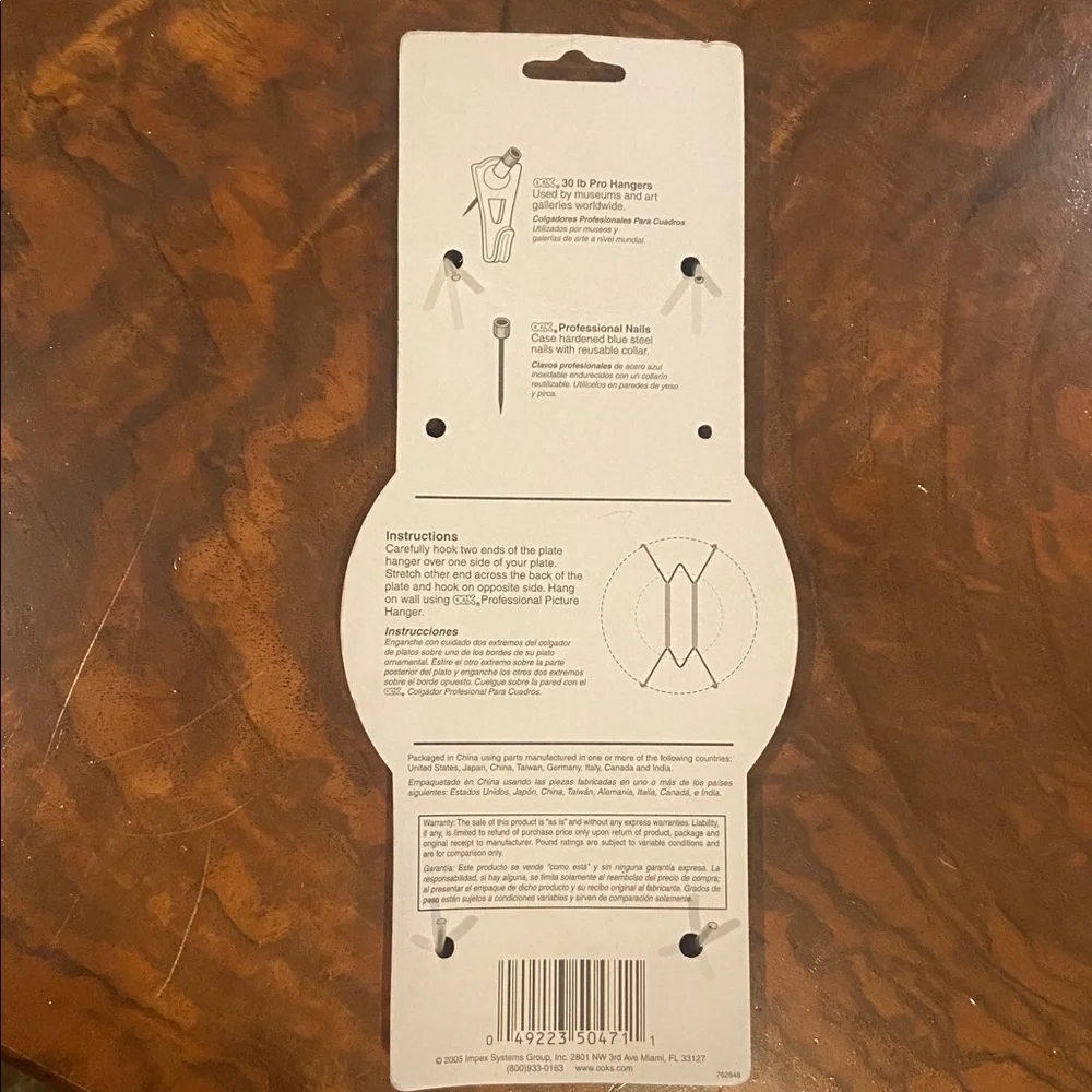 OOK Deluxe Plate Hanger Set Hangs Decorative Plates Securely Won’t Damage Walls